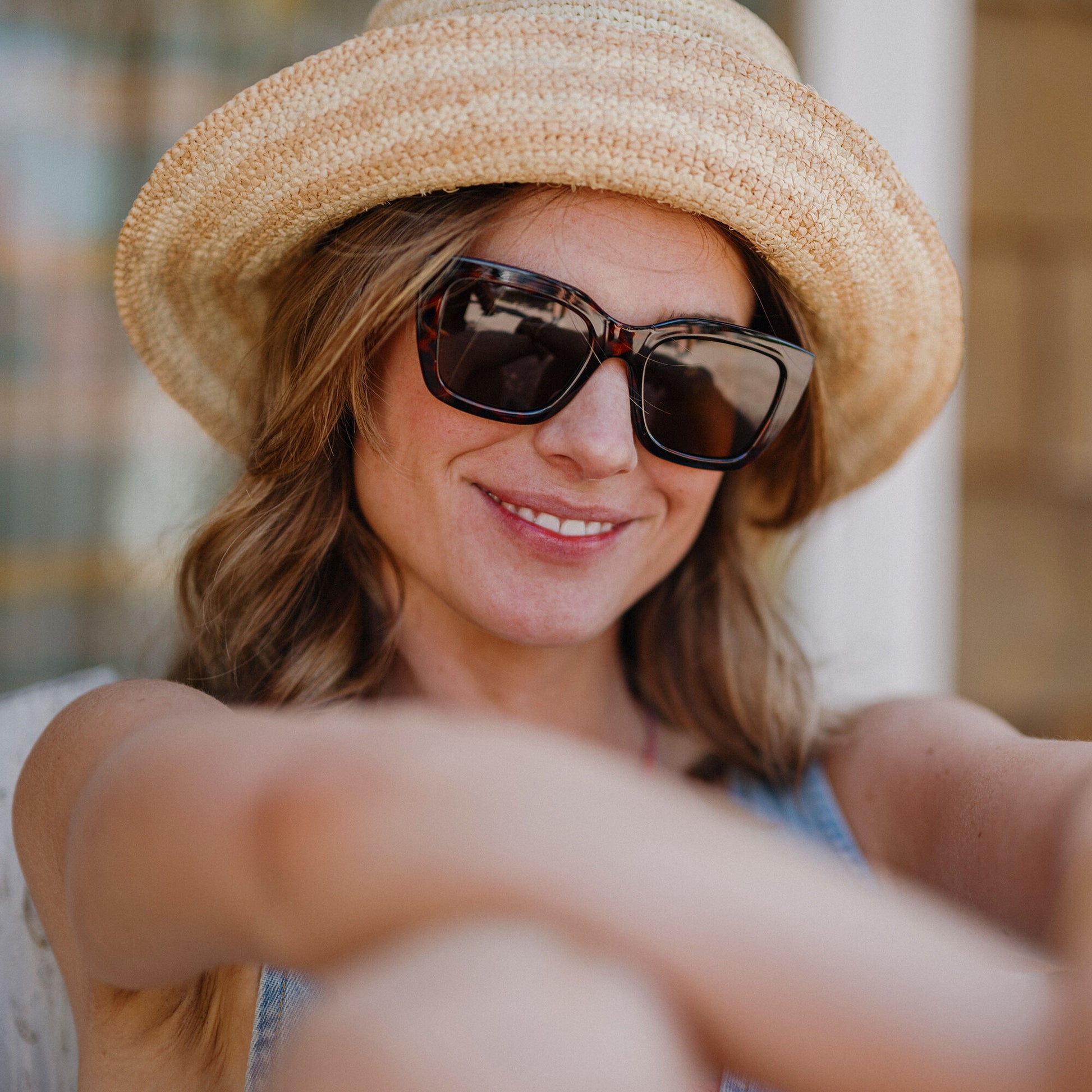 Marion, Tortoise + Polarized Pink Gold Mirror Lens