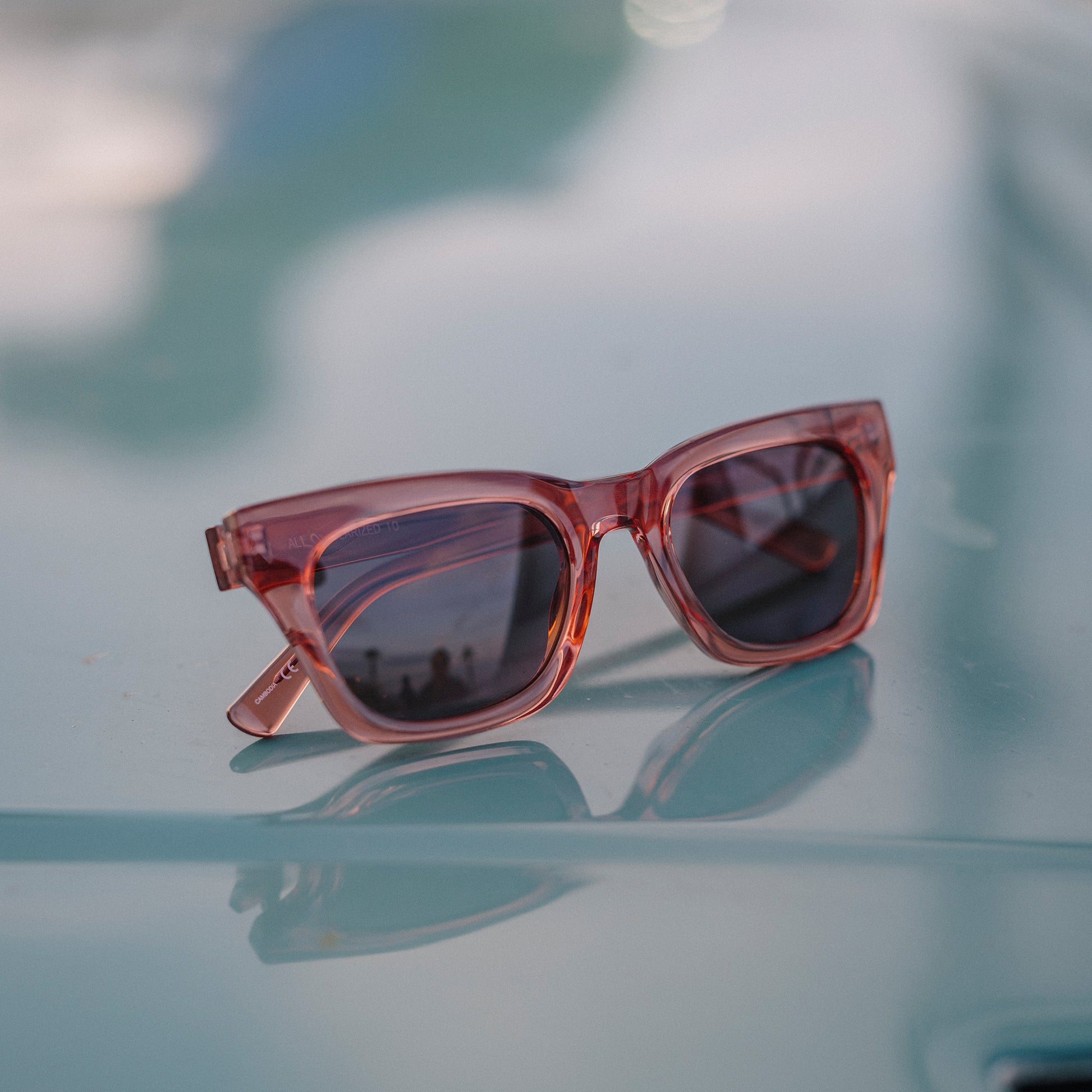 Allora, Black + Polarized Gray Green Lens