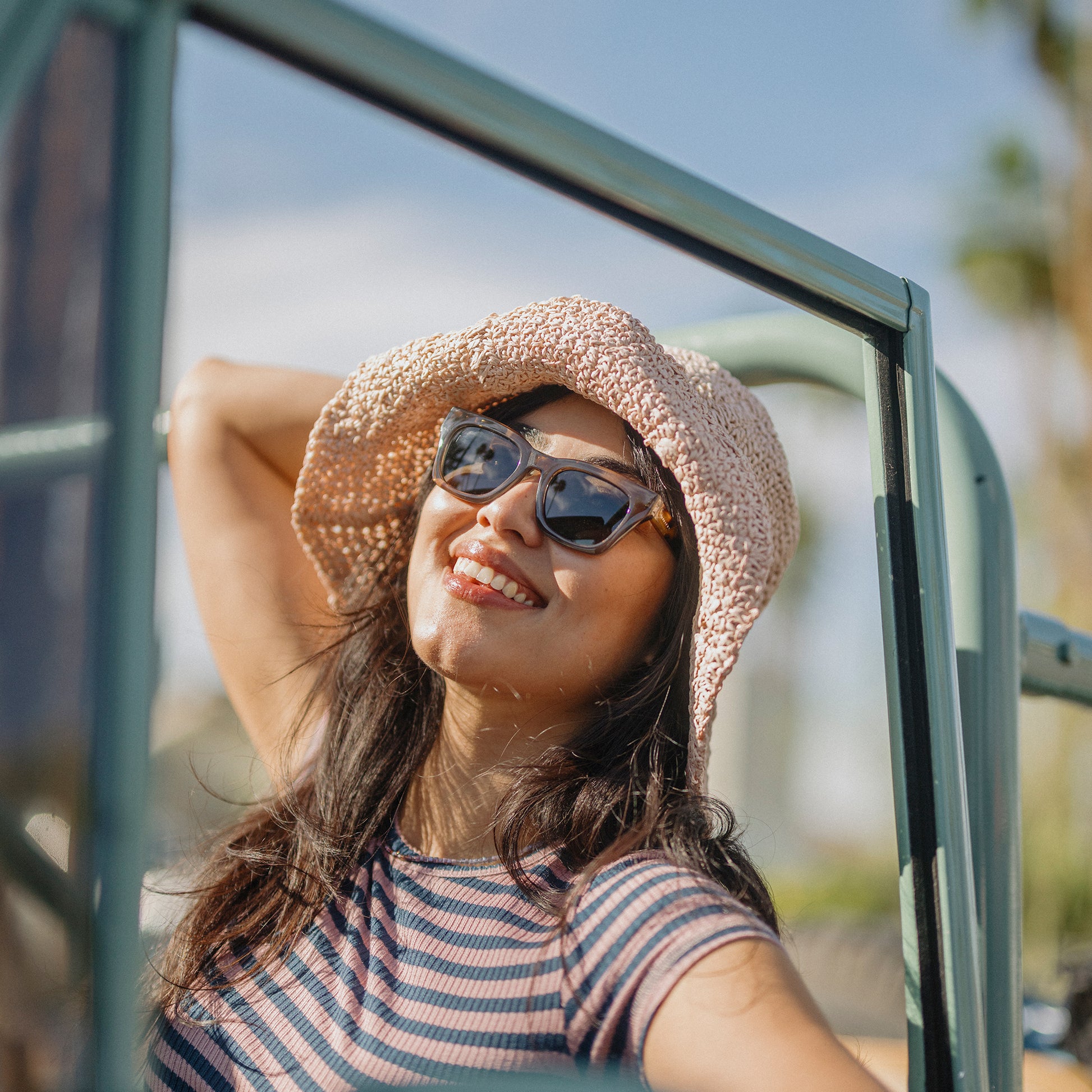 Allora, Black + Polarized Gray Green Lens