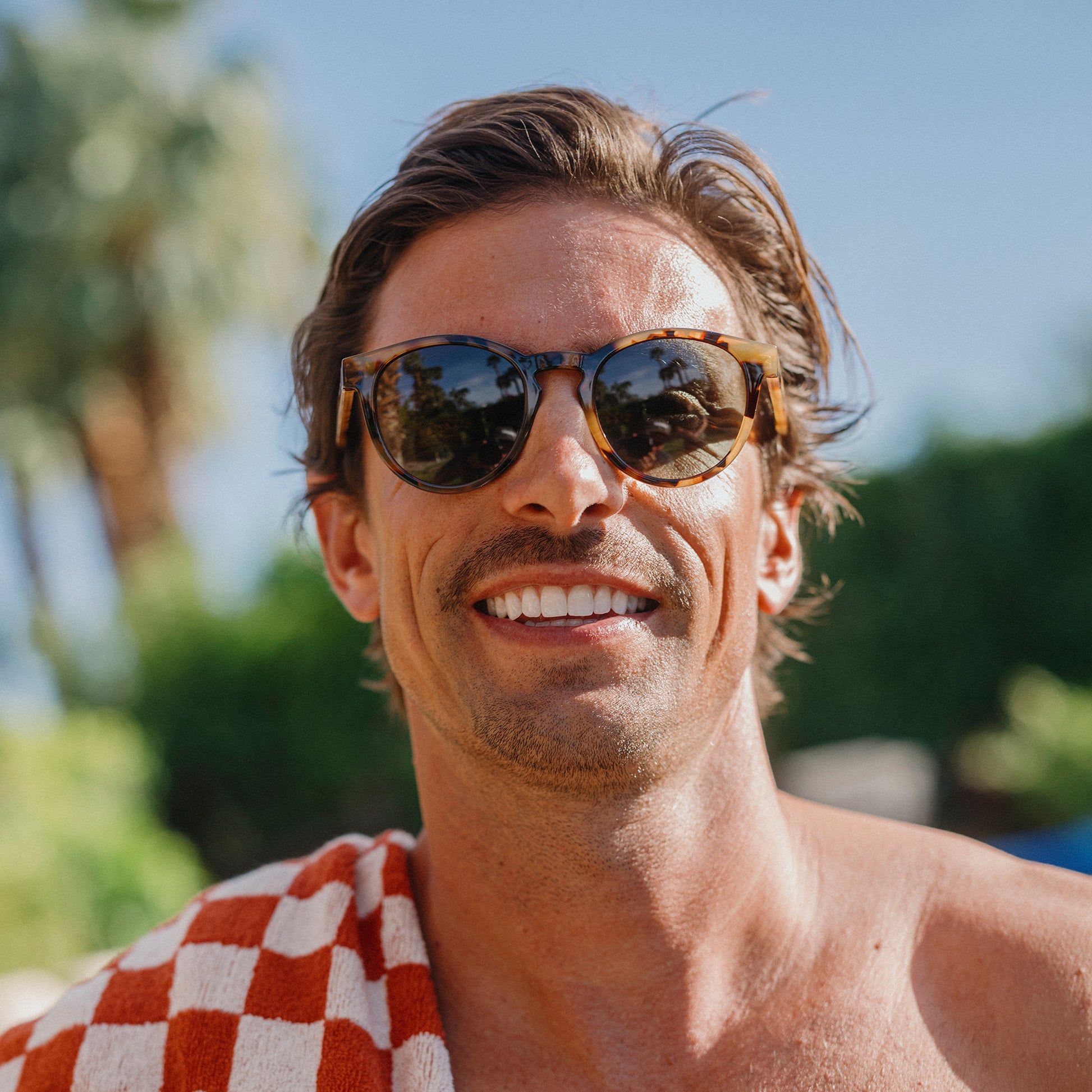 Barnes, Matte Black + Polarized Gray Green Lens