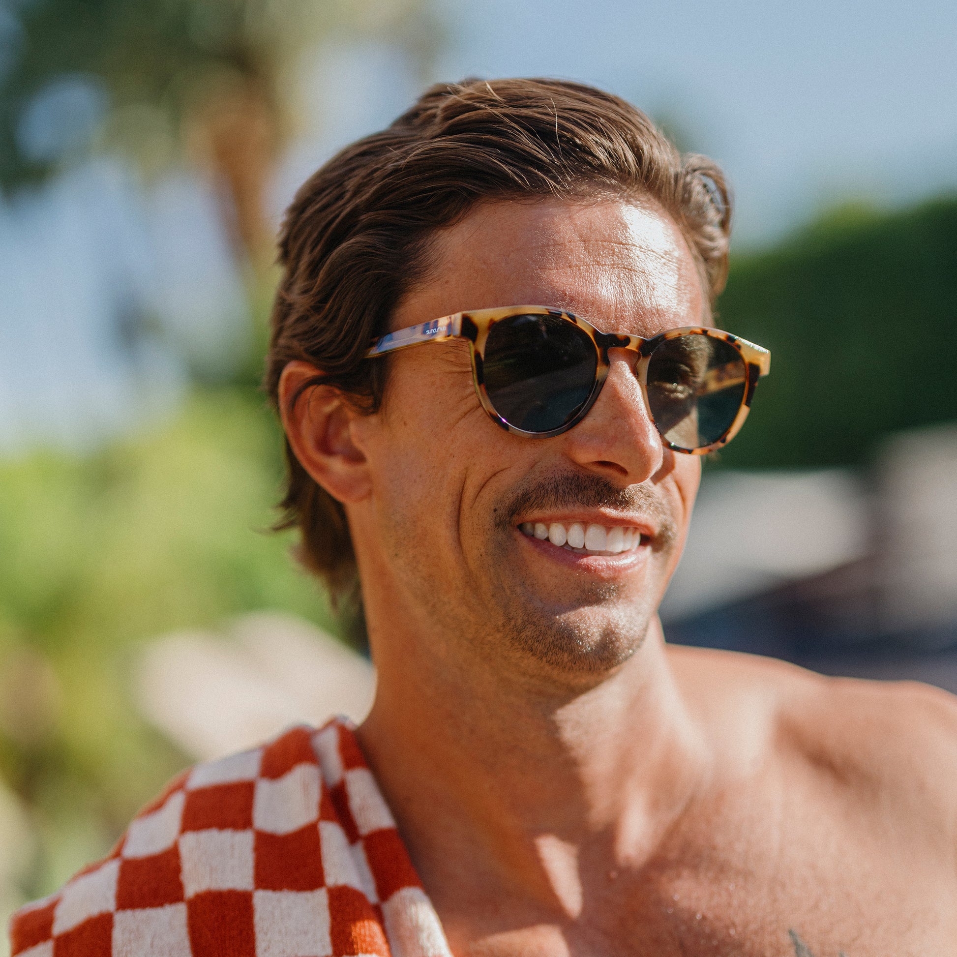 Barnes, Matte Black + Polarized Gray Green Lens