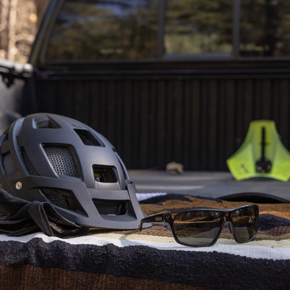 Boone, Black + Polarized Gray  Lens