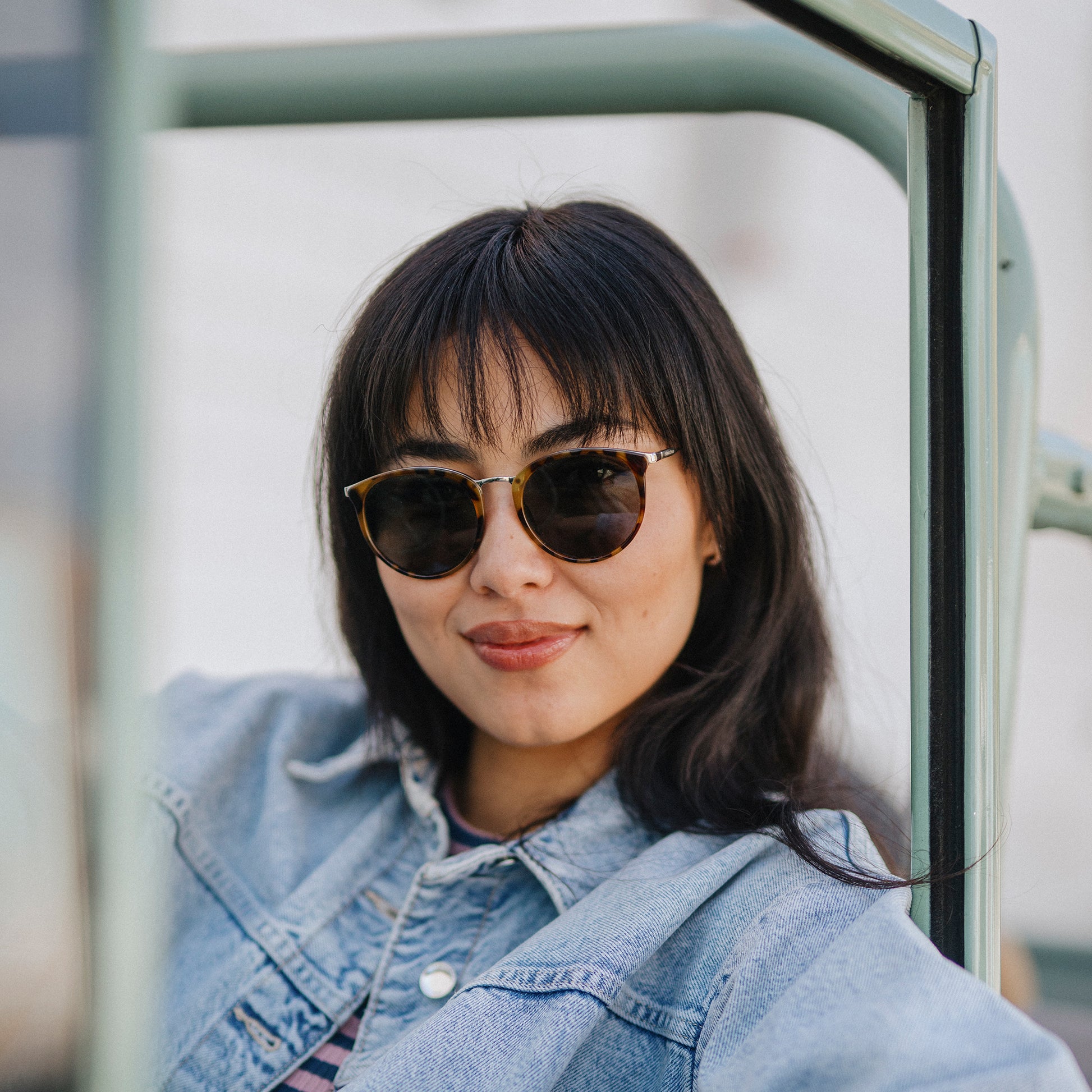 Dana, Black + Polarized Gray Green Lens