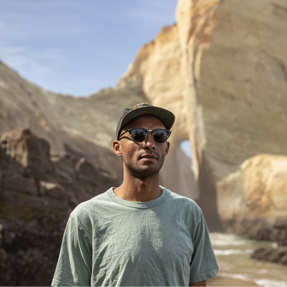 Step Out, Black + Polarized Gray  Lens